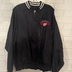 Vintage- Excellent Condition, 🖤Unisex, Pro Player, Pull-over windbreaker.